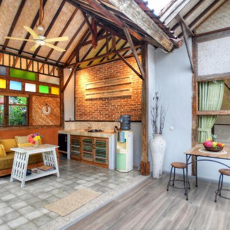 Villas Samalama Гили Еър Екстериор снимка